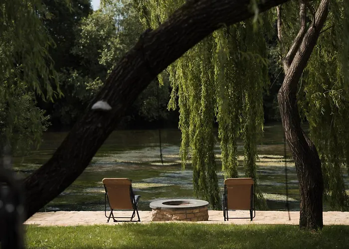 Bura 빌라 모스타르